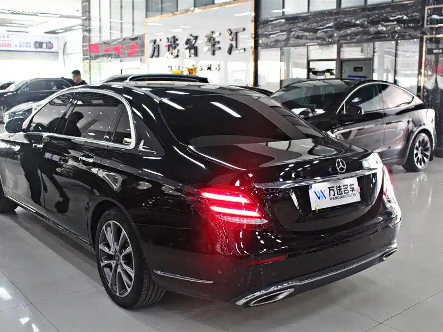 Mercedes-Benz E-Class 2019 E 260 L фото 15