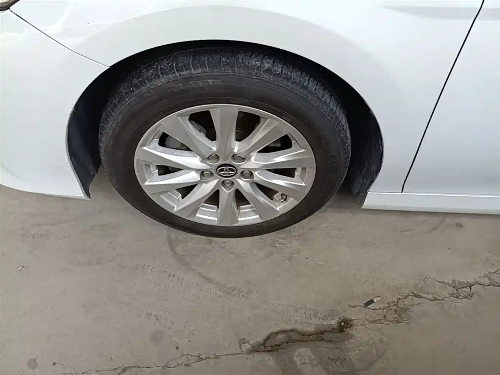 Toyota Camry 2019 2.0G Luxury Edition China VI фото 23