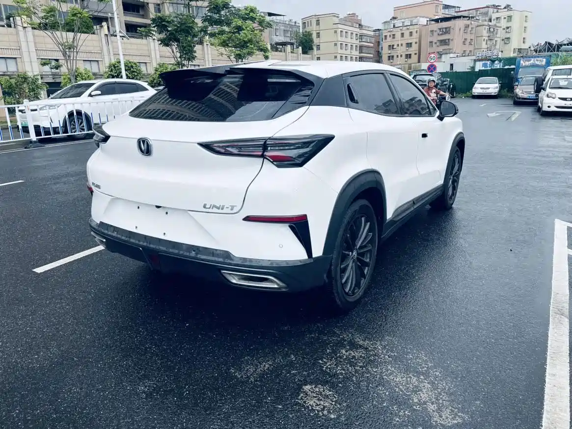 Changan UNI-T 2023 2022 1.5T Excellence
