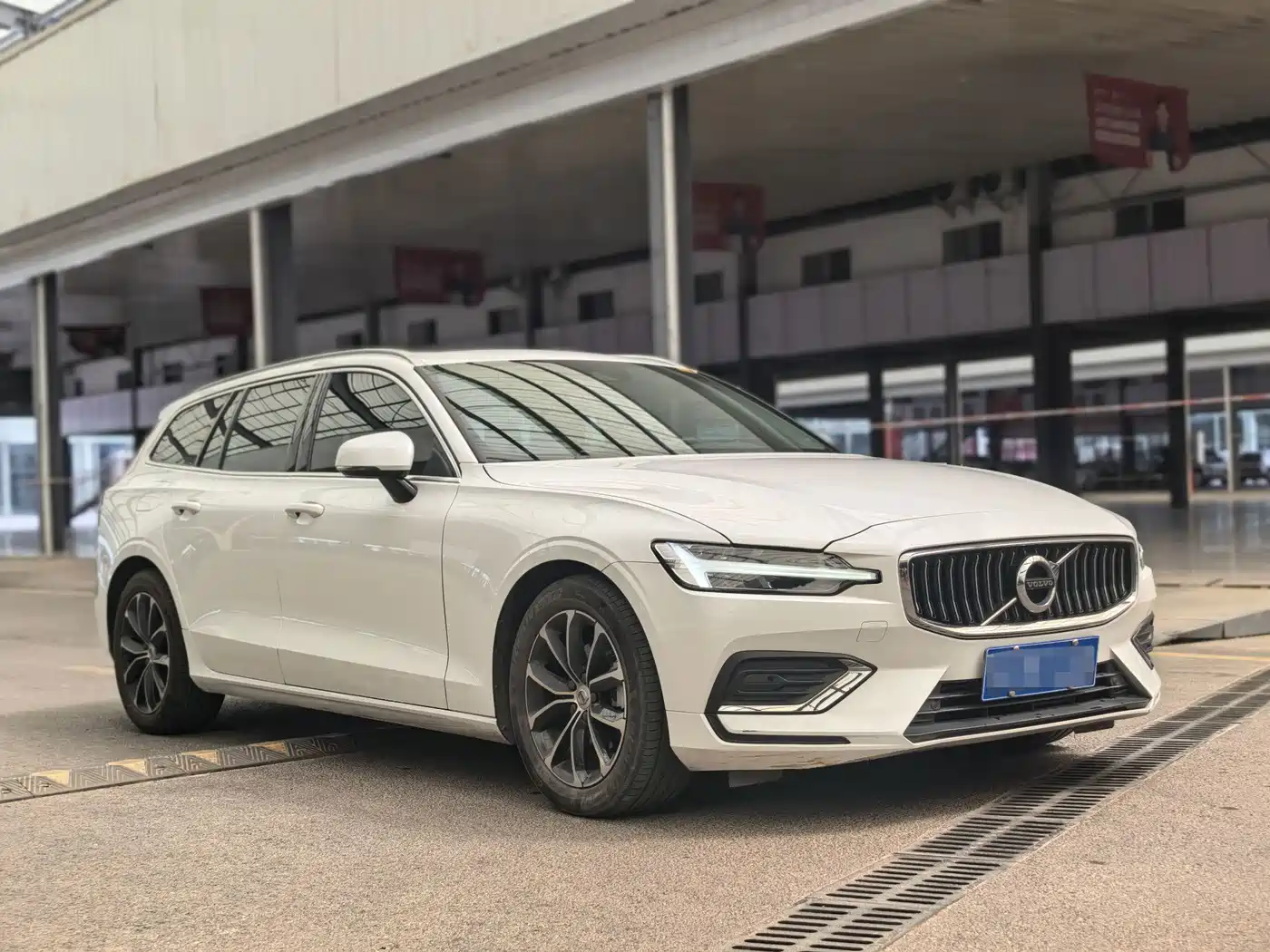 Volvo V60 2020 2020 T4 Momentum Luxury