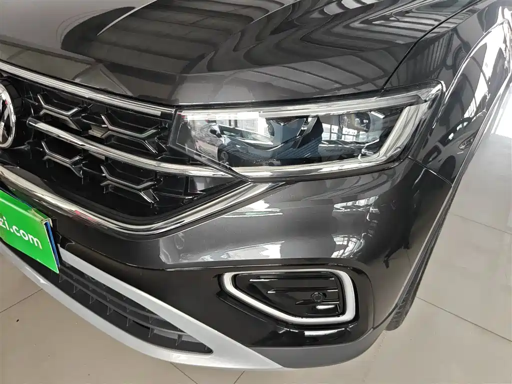 Volkswagen Tayron 2024 300TSI 2WD Luxury Plus Advanced фото 24