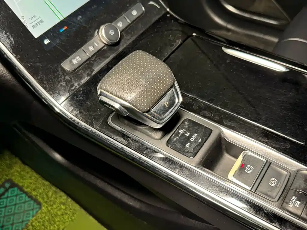 Roewe RX5 MAX 2019 2019 300TGI Automatic 4G Connected Luxury Edition