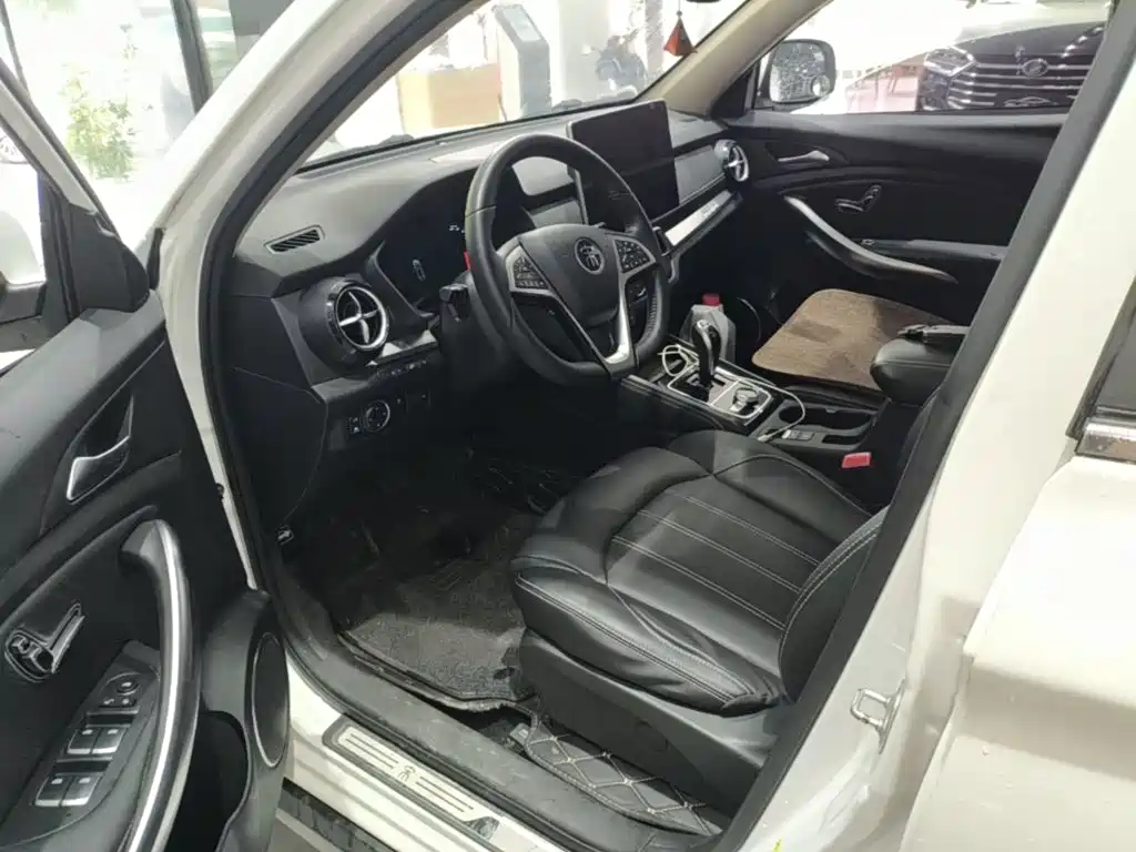BYD Song New Energy 2019 2019 Song DM 1.5TID Smart Connection Sharp Premium