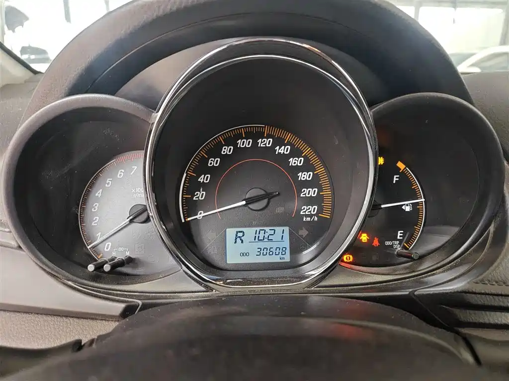 Toyota YARiS L Zhi Xuan 2020 1.5L CVT Leading Edition фото 12