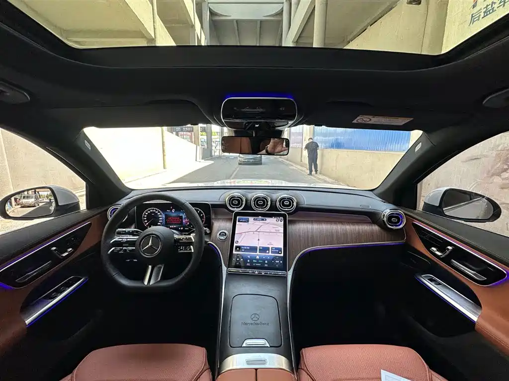 Mercedes-Benz GLC 2024 Facelift GLC 300 L 4MATIC Sport 5-seater фото 11