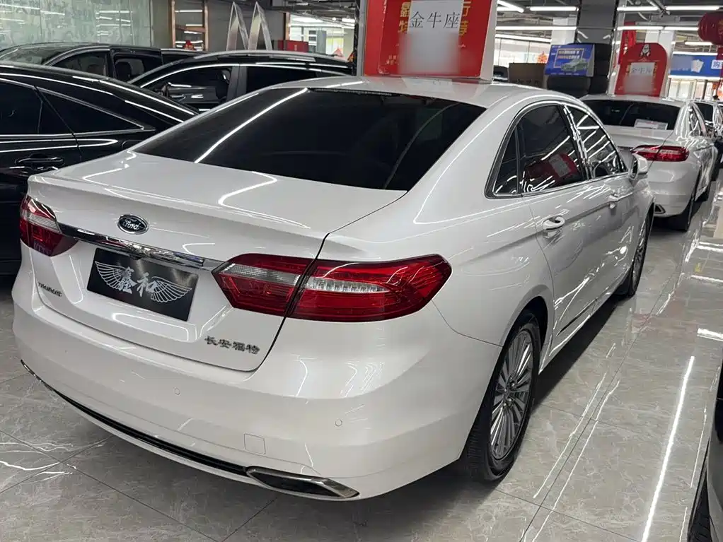 Ford Taurus 2016 2015 EcoBoost 245 Luxury