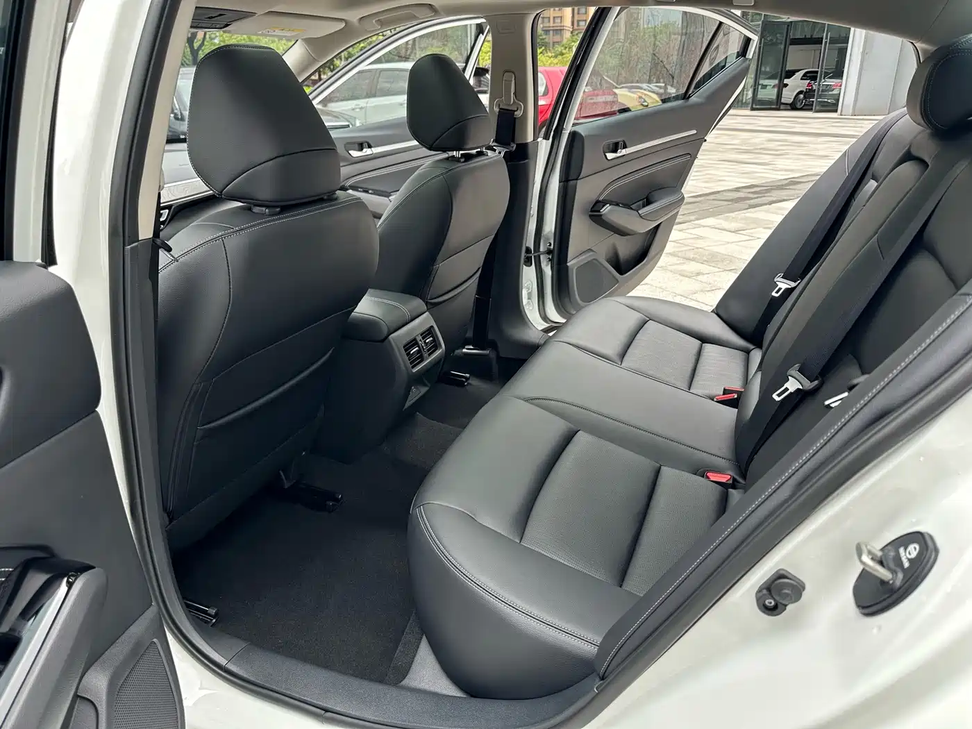 Nissan Teana 2025 2022 2.0L XL-TLS Comfort Edition