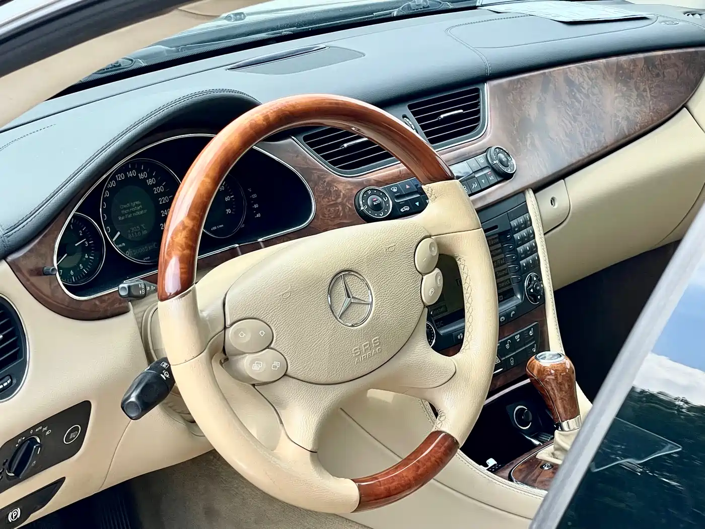 Mercedes-Benz CLS 2008 CLS 500 фото 10