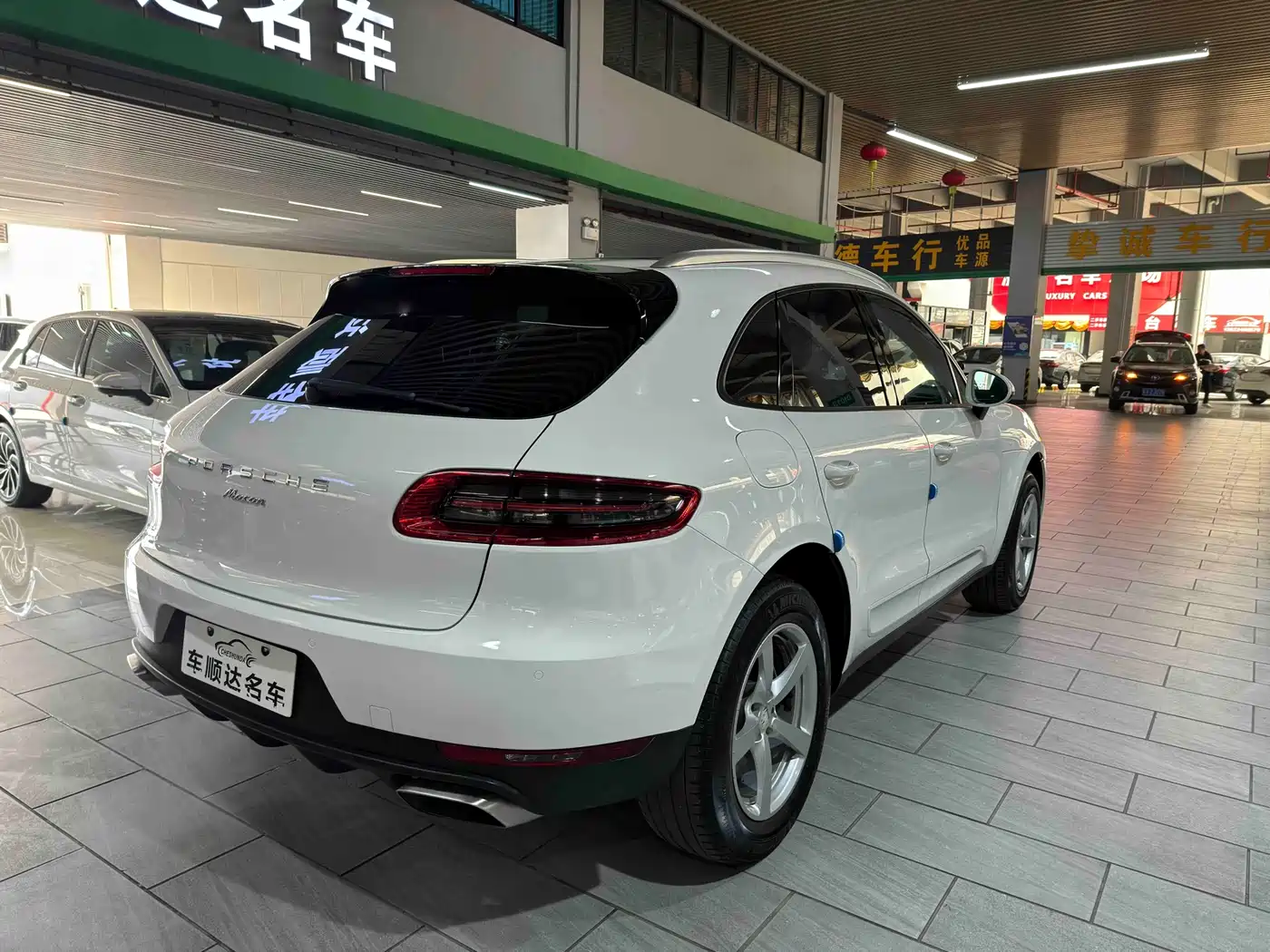 Porsche Macan 2014 Macan 2.0T фото 6
