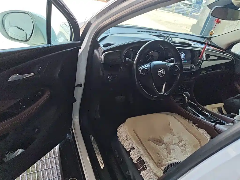 Buick Envision Plus 2015 20T AWD Luxury фото 14