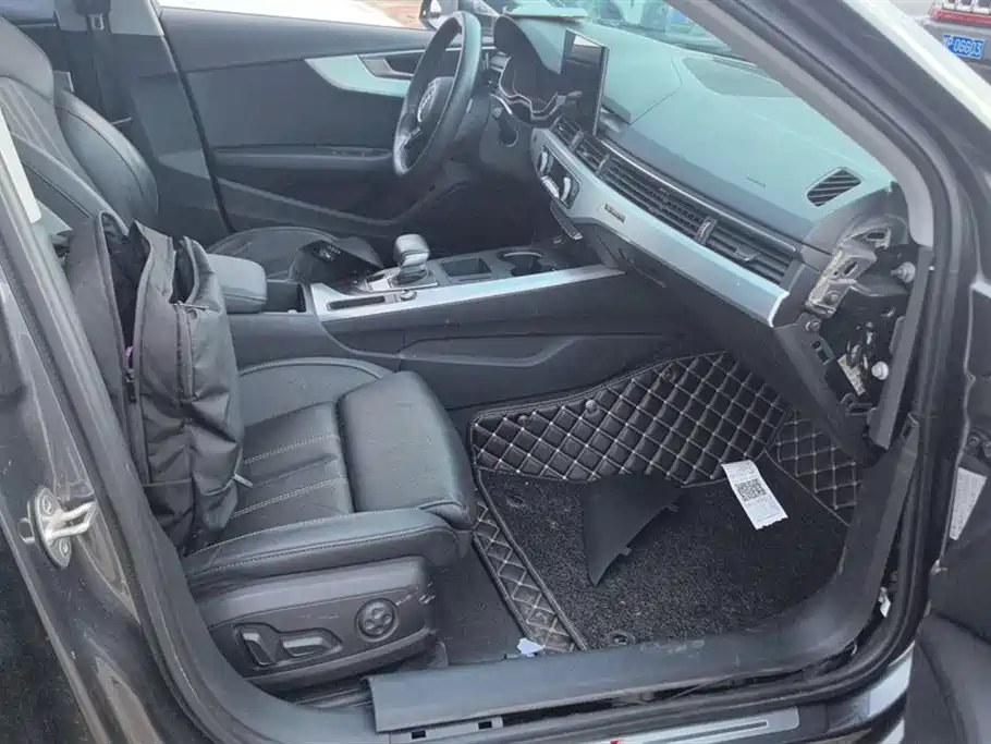 Audi A4L 2020 40 TFSI quattro Luxury Dynamic фото 8