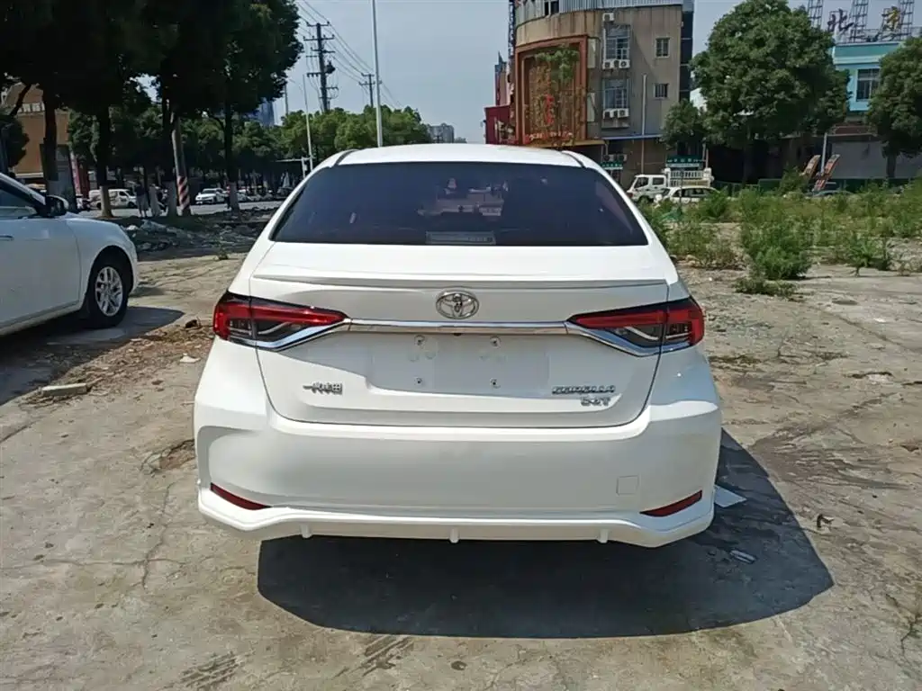 Toyota Corolla 2019 1.2T S-CVT Sport Edition фото 6