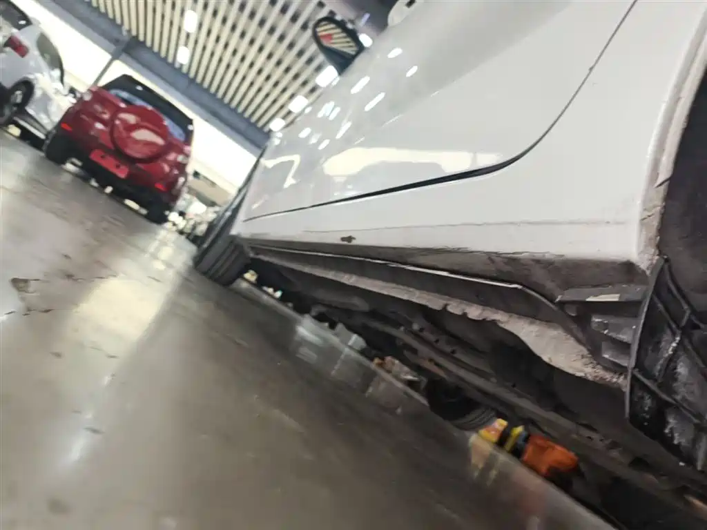 Toyota Corolla 2017 Facelift 1.6L S-CVT GL фото 22