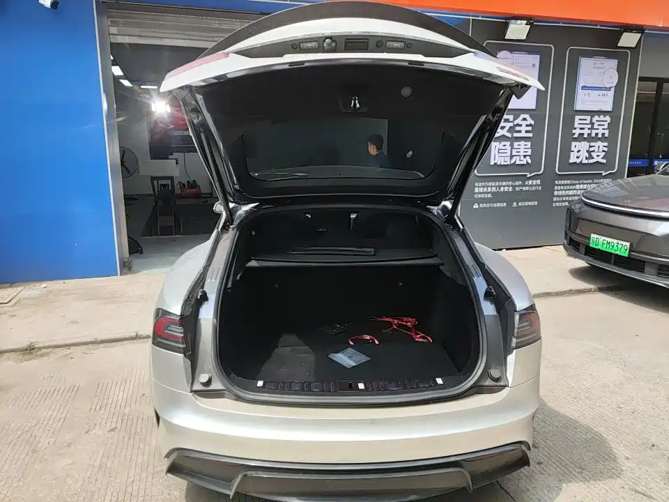 Tesla Model S 2023 Tri-motor AWD Plaid фото 9