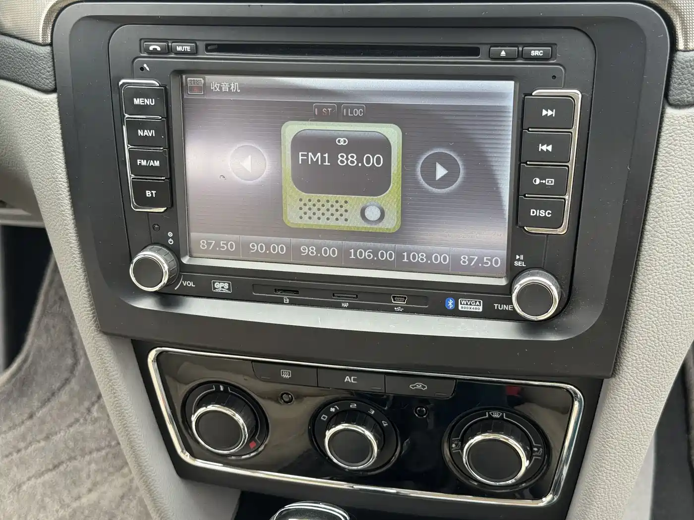Škoda Superb 2013 1.4TSI DSG Gentleman Edition фото 27