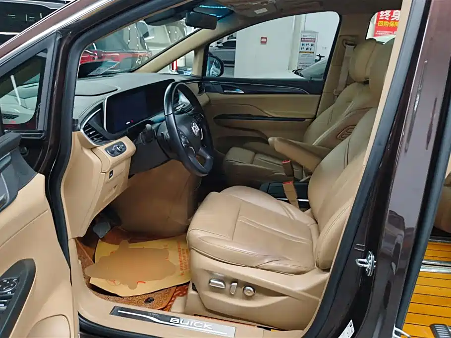 Buick GL8 2021 ES Landlord 653T Flagship фото 9
