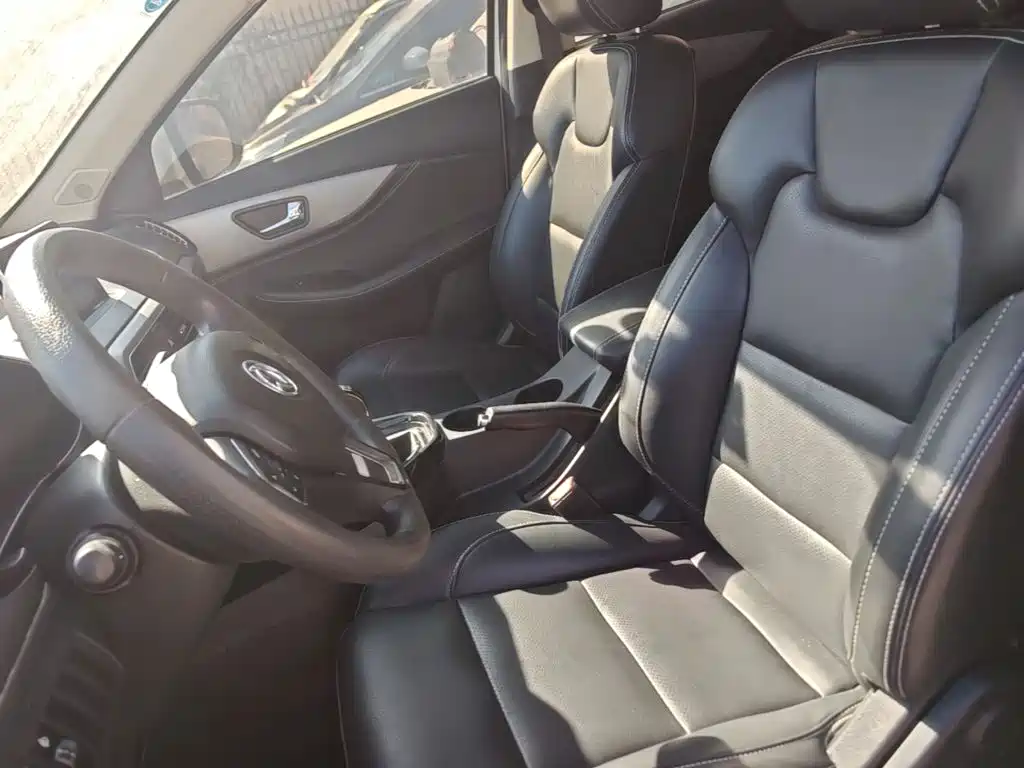Dongfeng Fengguang Fengguang S560 2019 2018 1.8L Manual Urban 5-seater