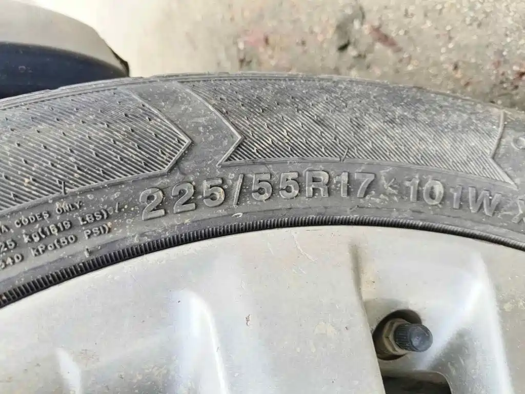 Subaru Forester 2012 2011 2.5XS Automatic Luxury Edition