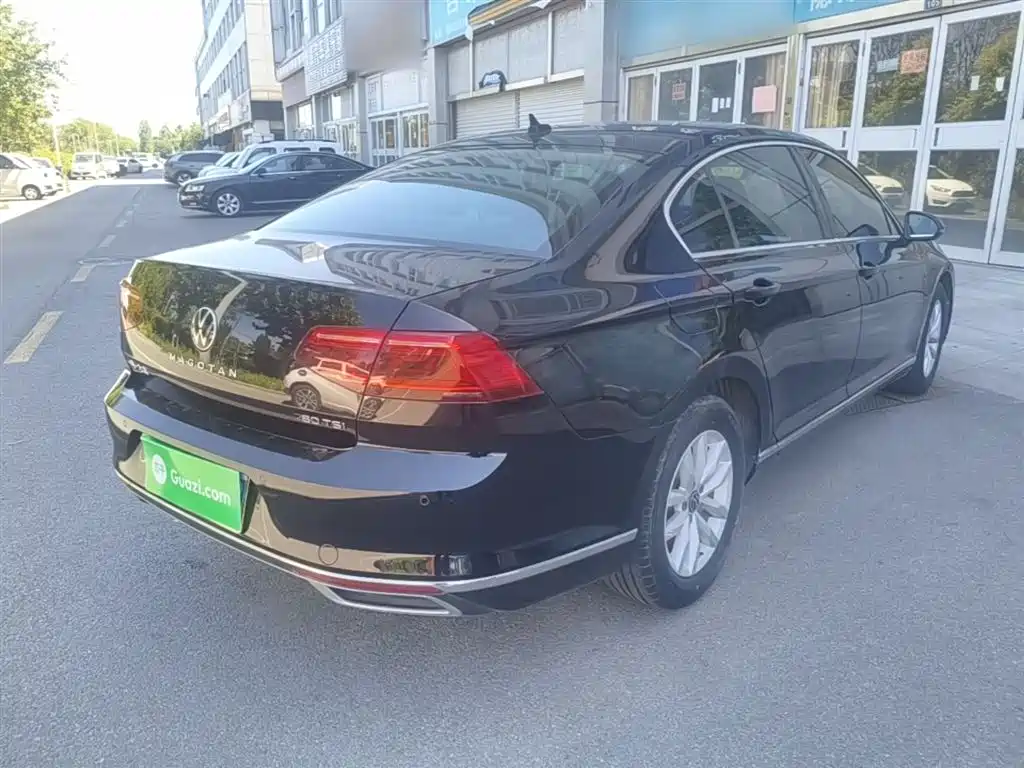 Volkswagen Magotan 2020 280TSI DSG Comfort фото 7