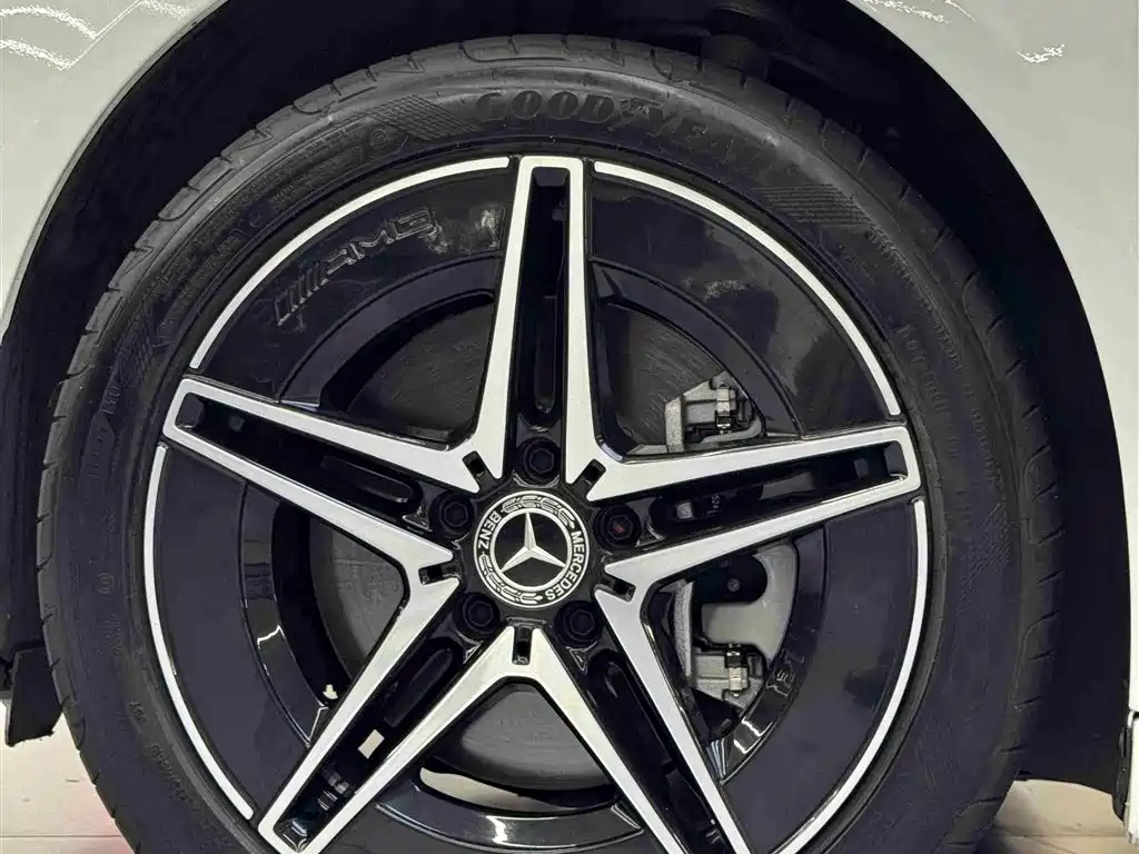 Mercedes-Benz C-Class 2024 Second Facelift C 260 L Night Edition Sport фото 16