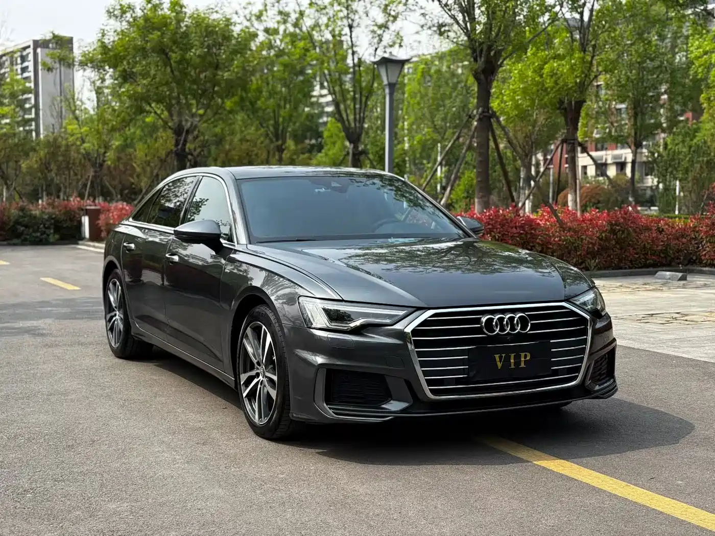 Audi A6L 2021 40 TFSI Luxury Sport фото 3