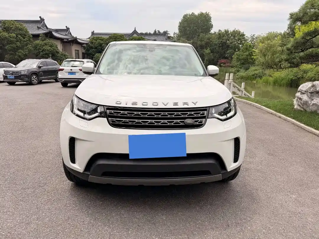 Land Rover Discovery 2019 3.0 SC V6 SE фото 2
