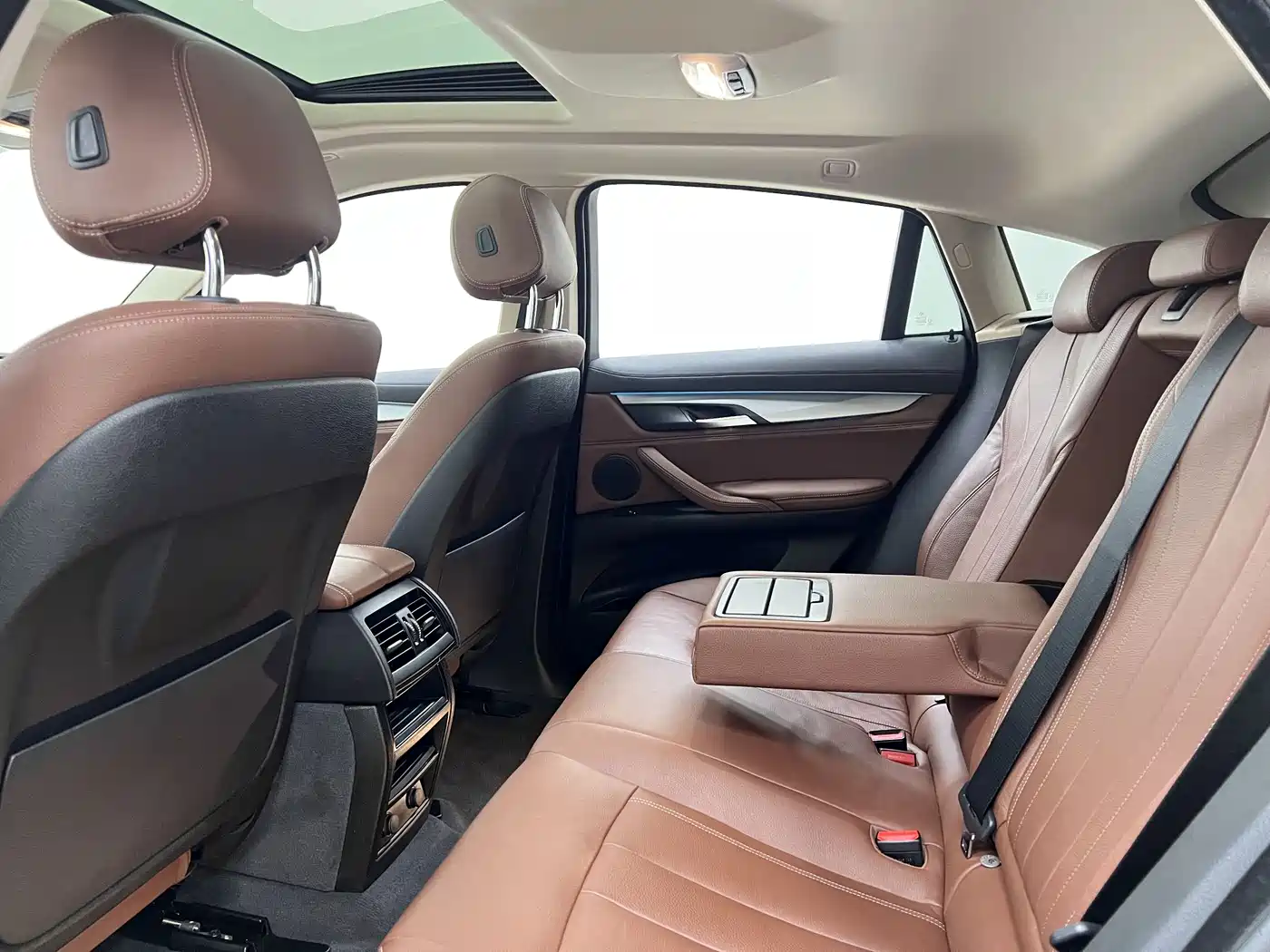 BMW X6 2018 xDrive35i Leading Model фото 40