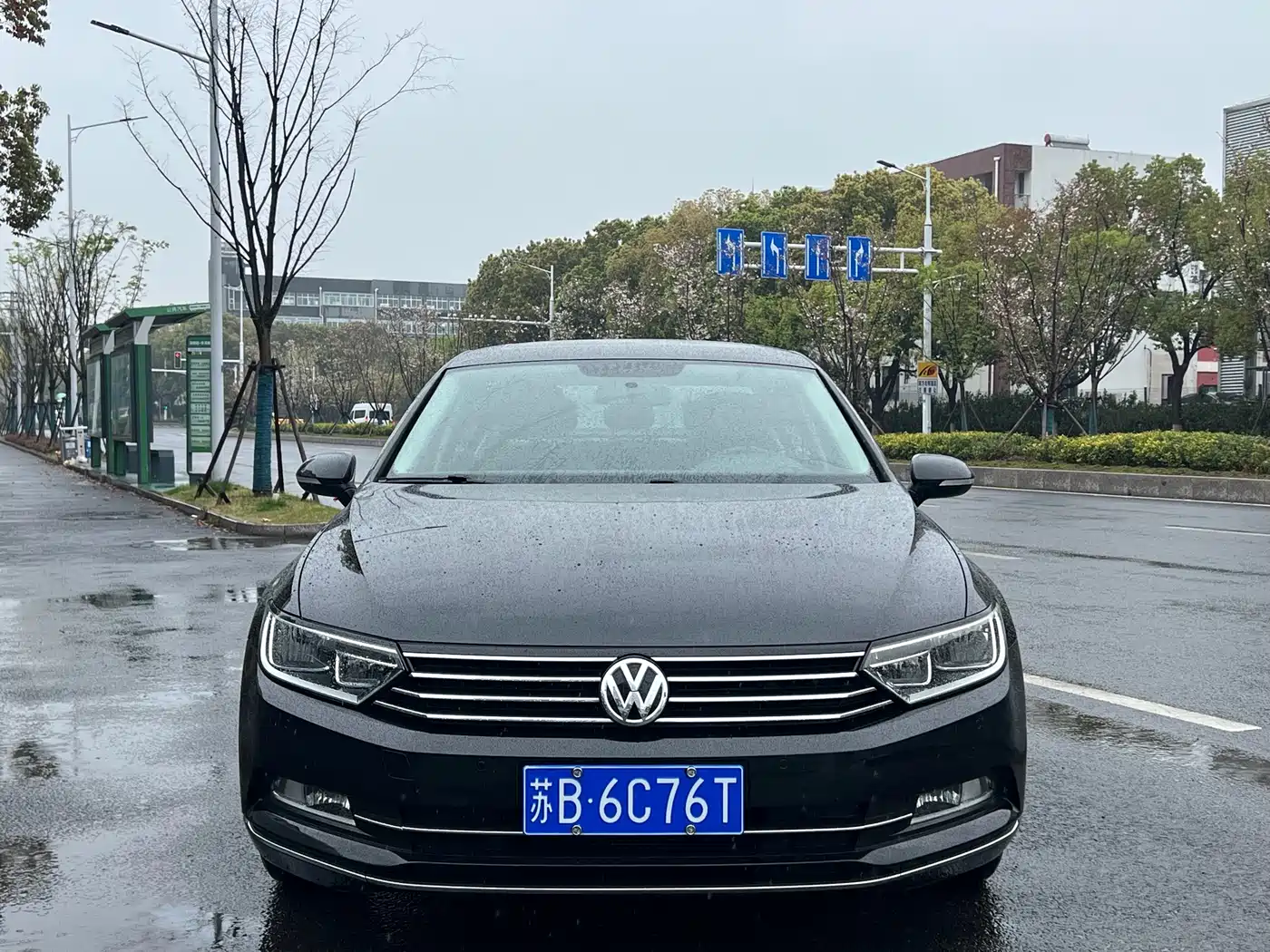 Volkswagen Magotan 2017 330TSI DSG Leading фото 2