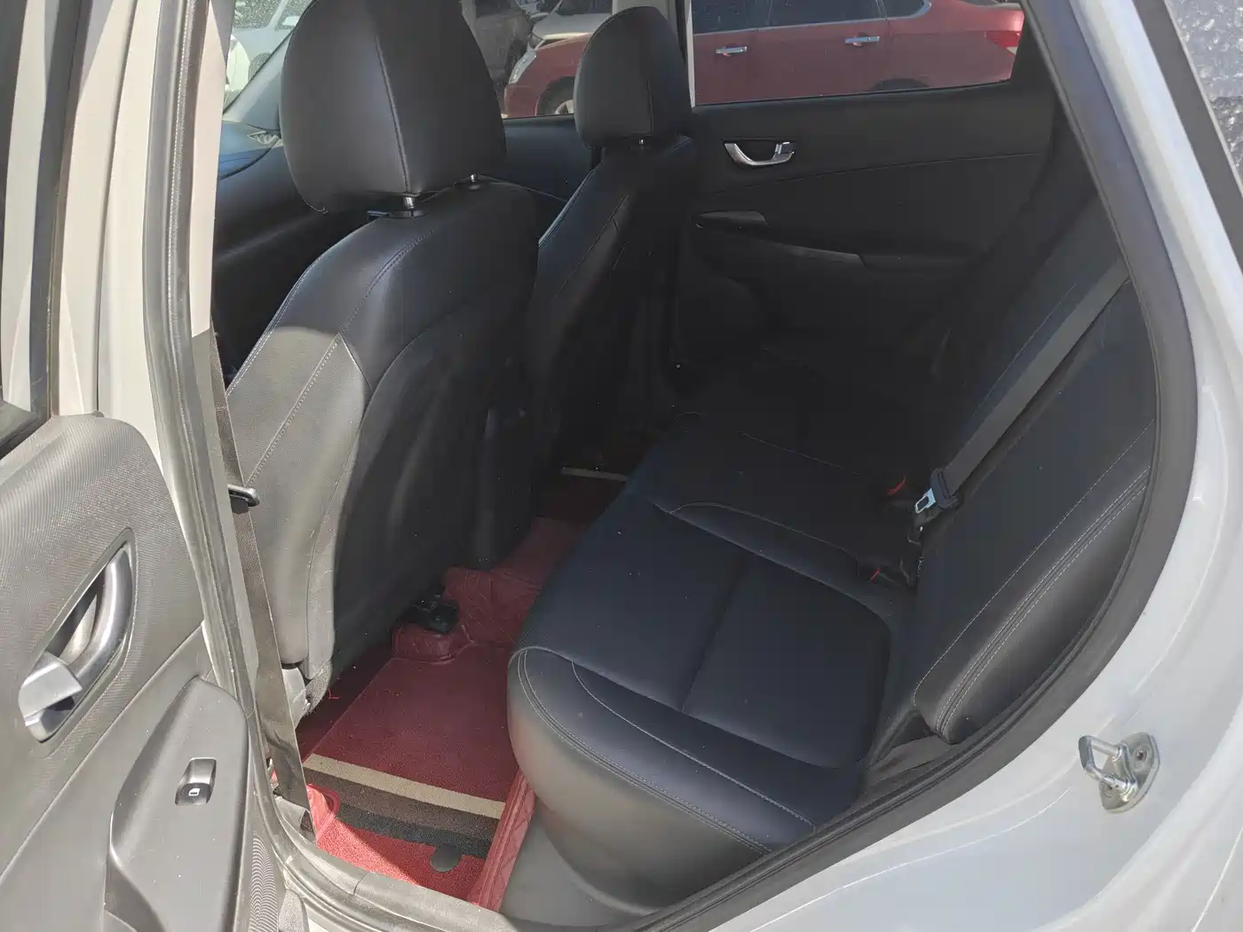 Hyundai ENCINO 2018 1.6T DCT ZhiLian Edition China V фото 8