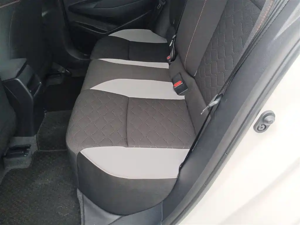 Toyota Corolla 2023 1.2T Pioneer Edition фото 17