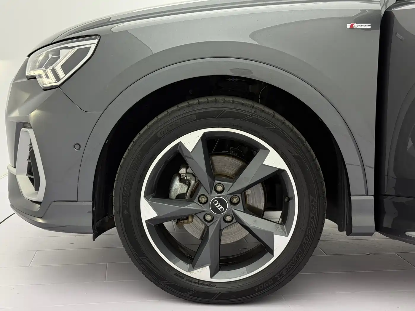 Audi Q3 2023 35 TFSI Fashion Dynamic (1.4T) фото 21