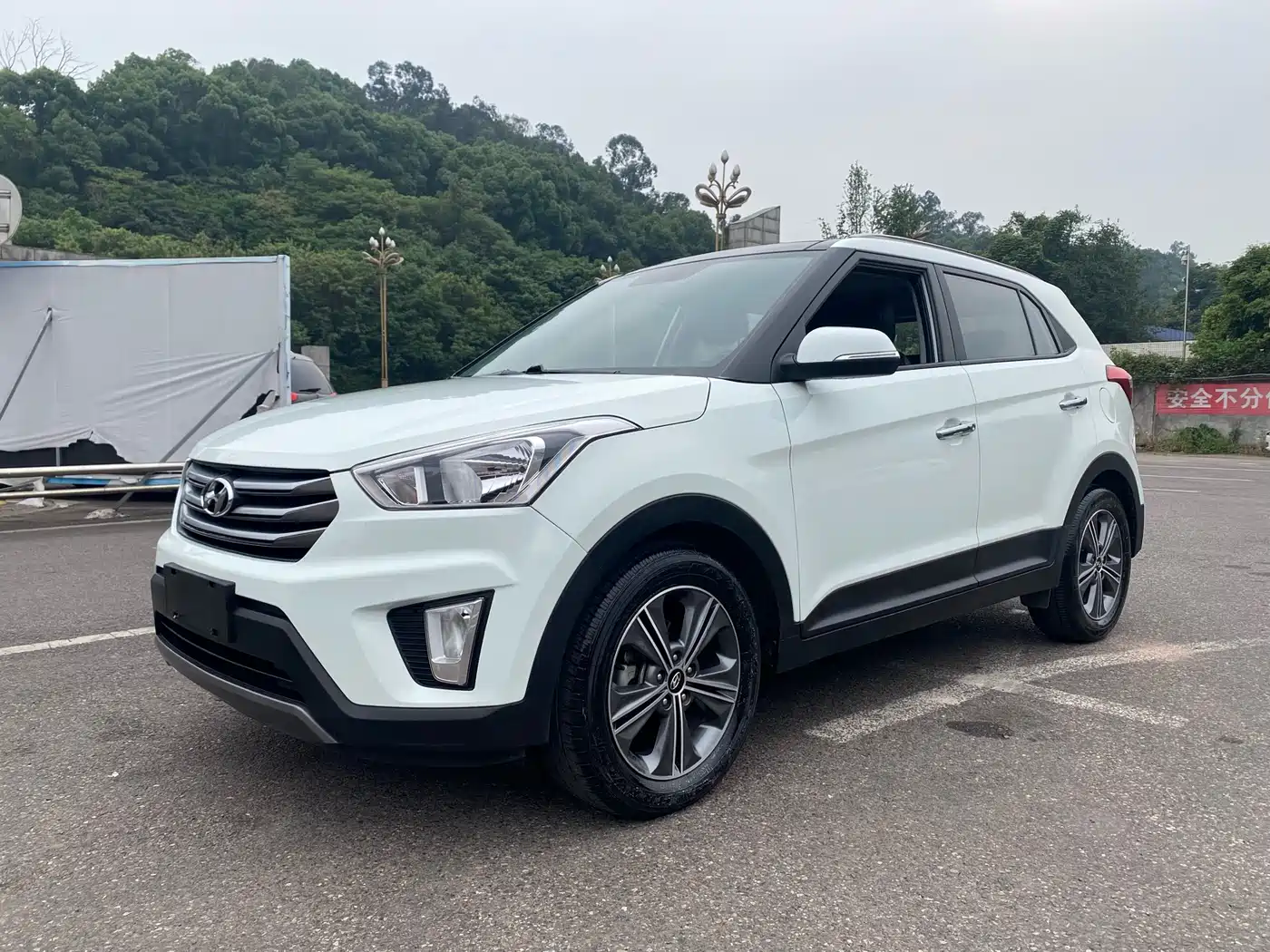 Hyundai Beijing Hyundai ix25 2015 1.6L Automatic 2WD Smart GLS