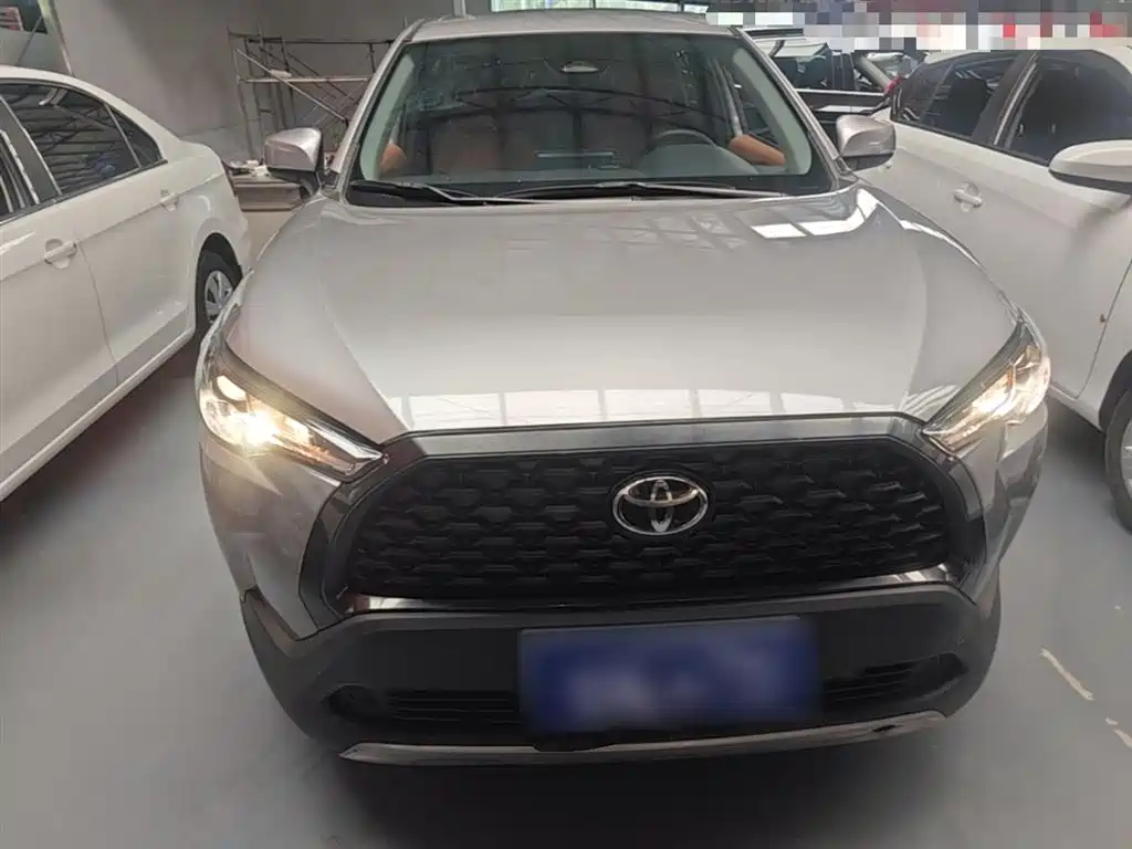 Toyota Corolla Cross 2023 2.0L Pioneer Edition фото 3