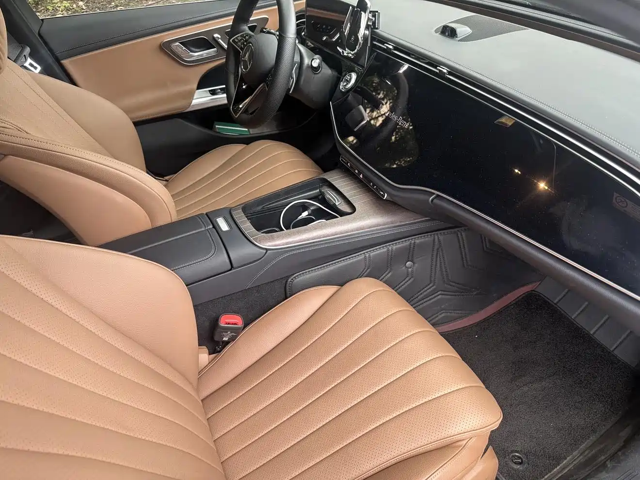 Mercedes-Benz E-Class 2024 E 300 L Premium фото 5