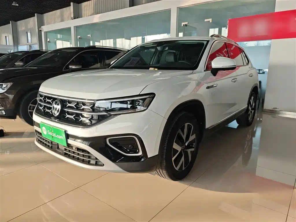 Volkswagen Tayron 2023 300TSI 2WD Luxury Plus Advanced Edition фото 2