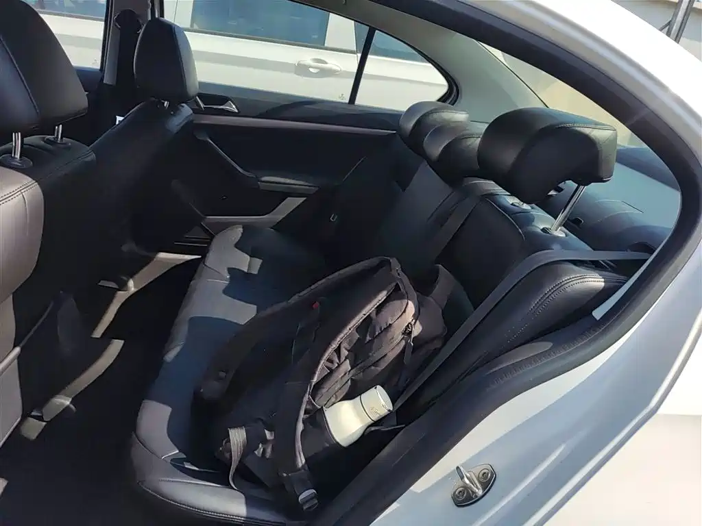 Volkswagen Lavida 2019 Lavida Start 1.5L Auto Trend (China VI) фото 16