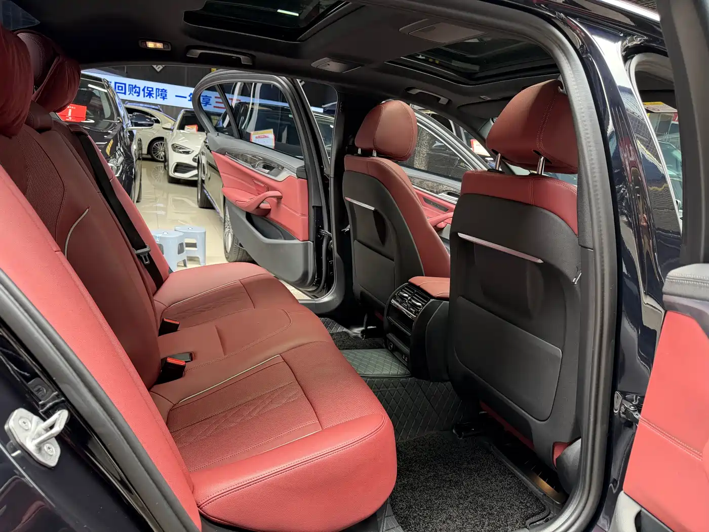 BMW 5 Series 2022 Model Second Facelift 530Li Leading M Sport Package фото 23
