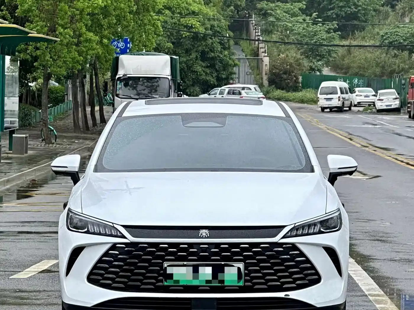 BYD Qin PLUS 2025 DM-i Smart Drive Edition 55KM Surpassing Type фото 2