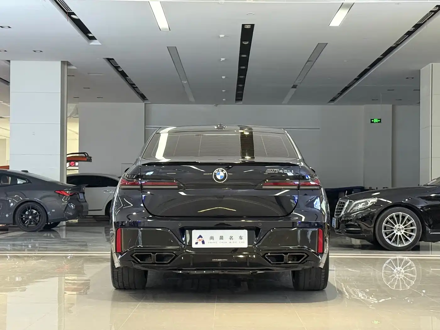 BMW 7 Series 2023 Model 740Li Leading M Sport Package фото 15