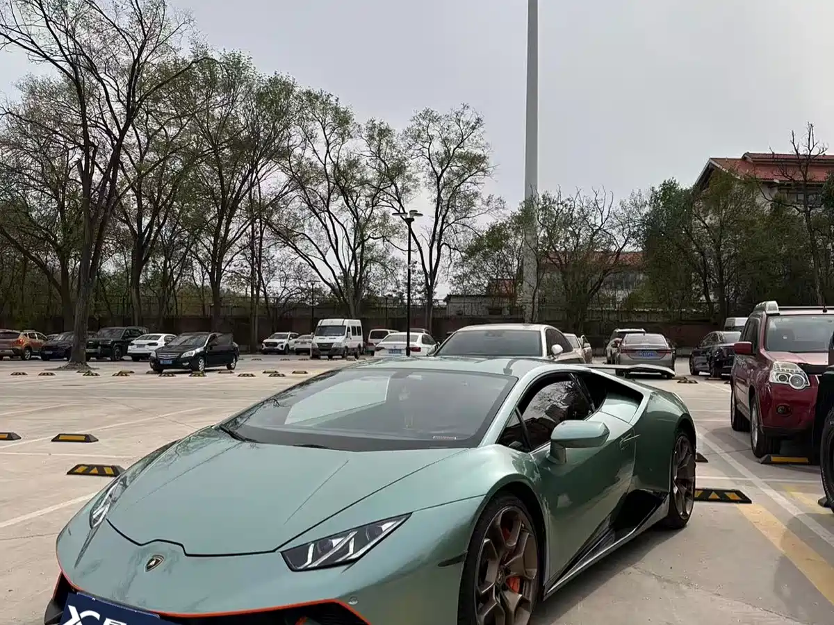 Lamborghini Huracán 2016 LP 600-4 Limited Edition фото 7
