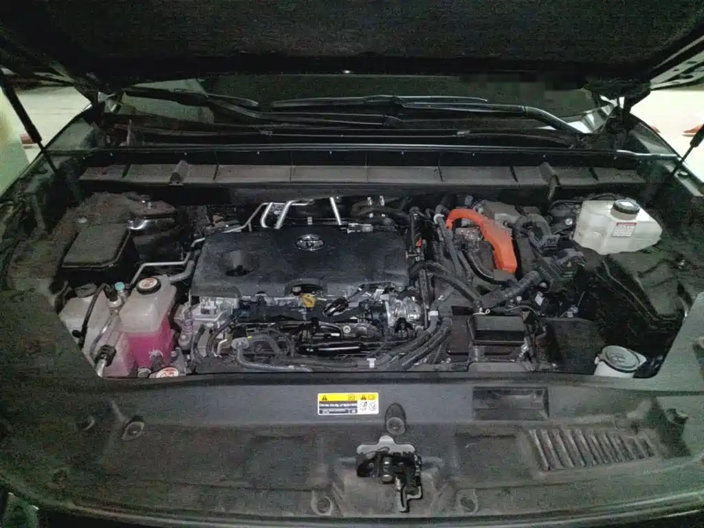 Toyota Highlander 2023 2.5L Smart Hybrid Dual Engine AWD Premium 7-Seater фото 17