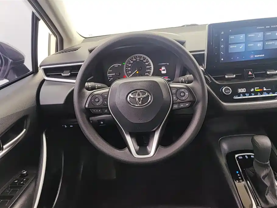 Toyota Corolla 2021 Hybrid 1.8L E-CVT Elite Edition фото 15