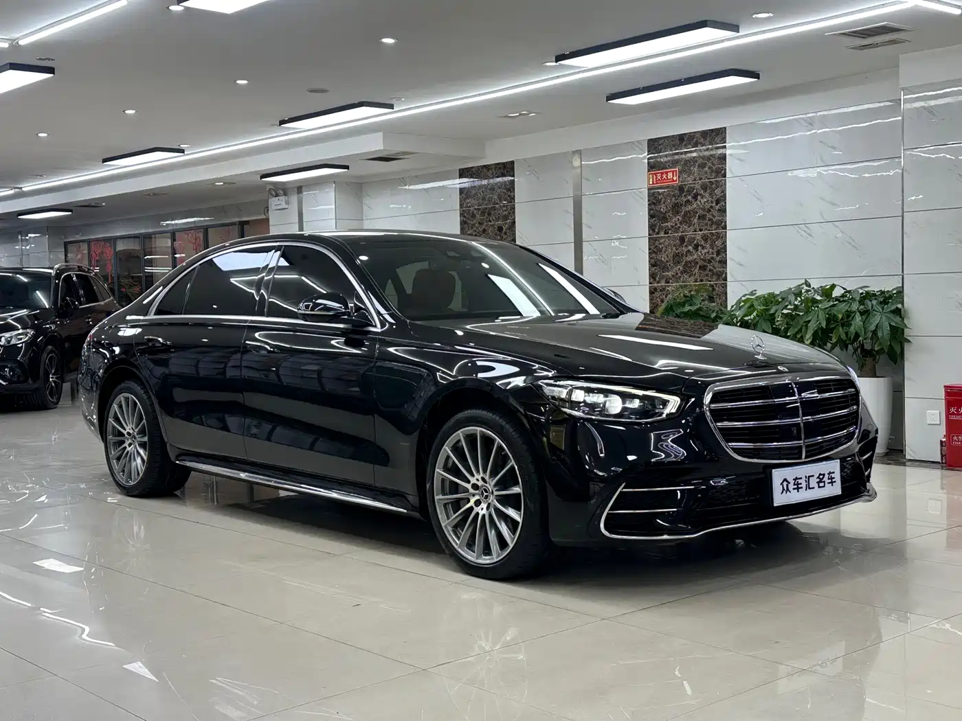 MERCEDES-BENZ S CLASS