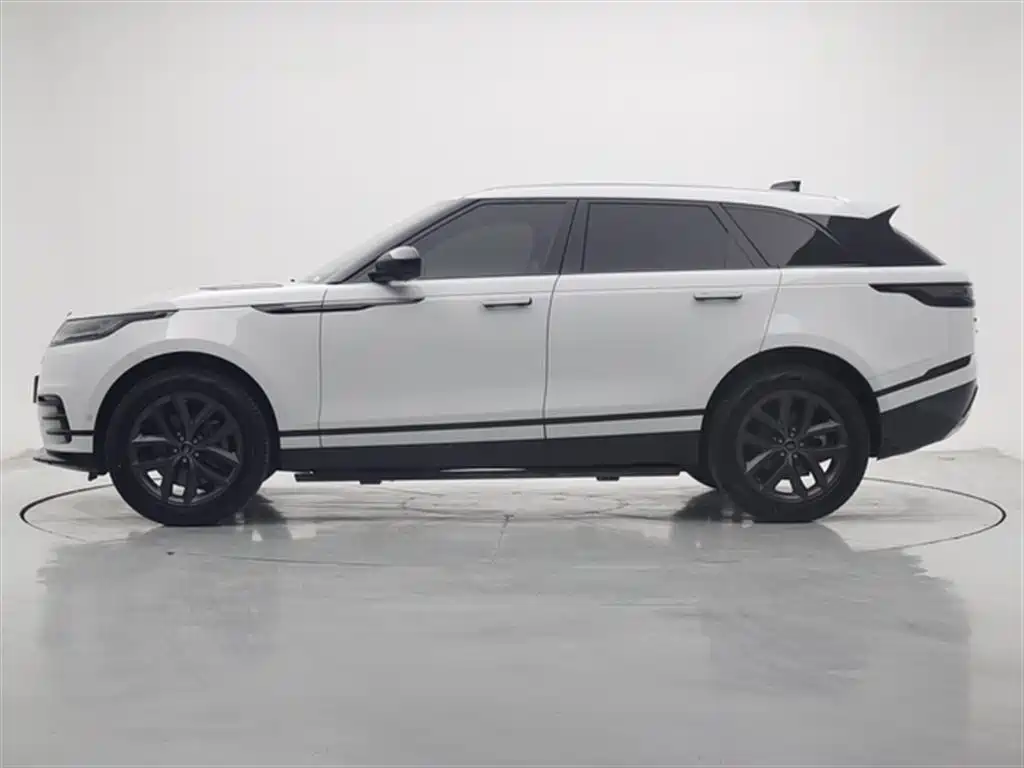 Land Rover Range Rover Velar 2024 Dynamic SE фото 5