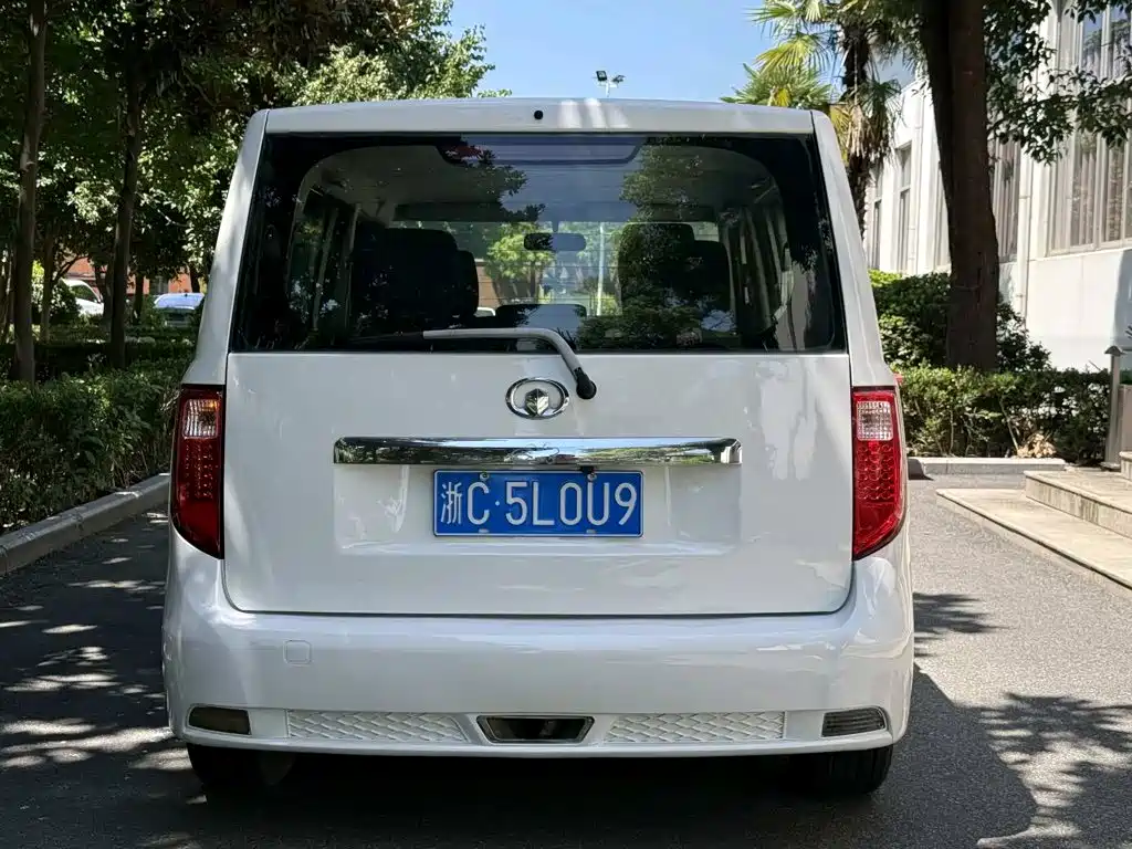 Great Wall Cool Bear 2010 2010 1.5L Automatic Luxury