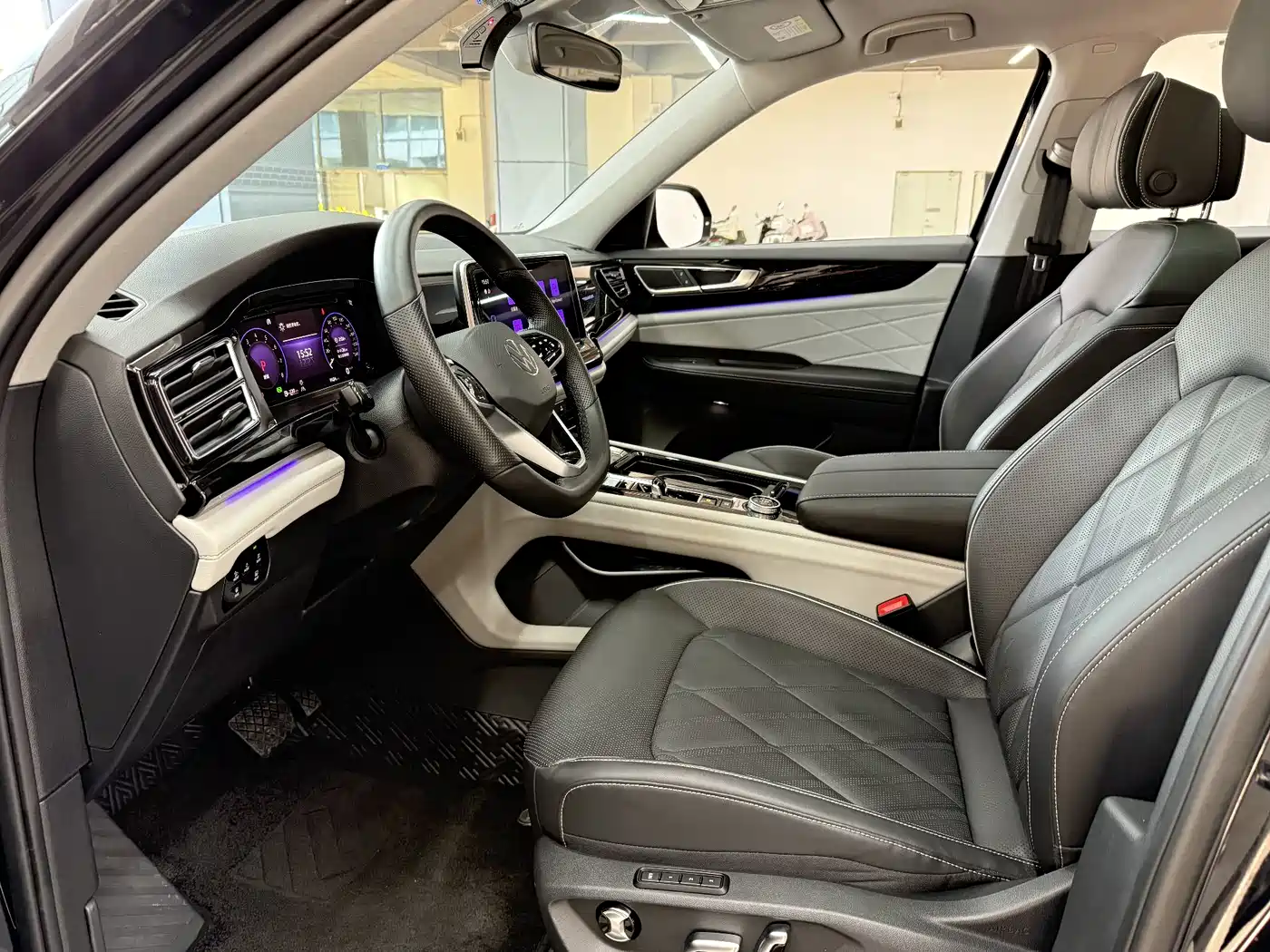 Volkswagen Teramont 2024 380TSI 4WD Prestige Luxury Edition фото 15