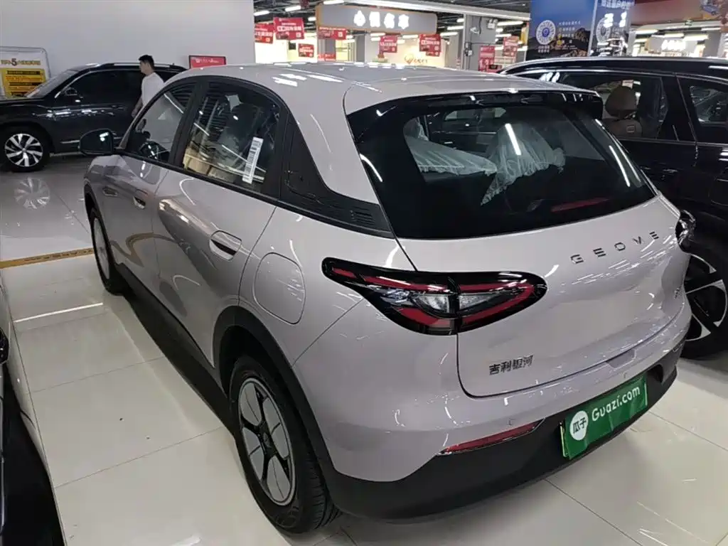 Geely Galaxy Starry Wish 2026 Edition 310km Youth Version фото 5