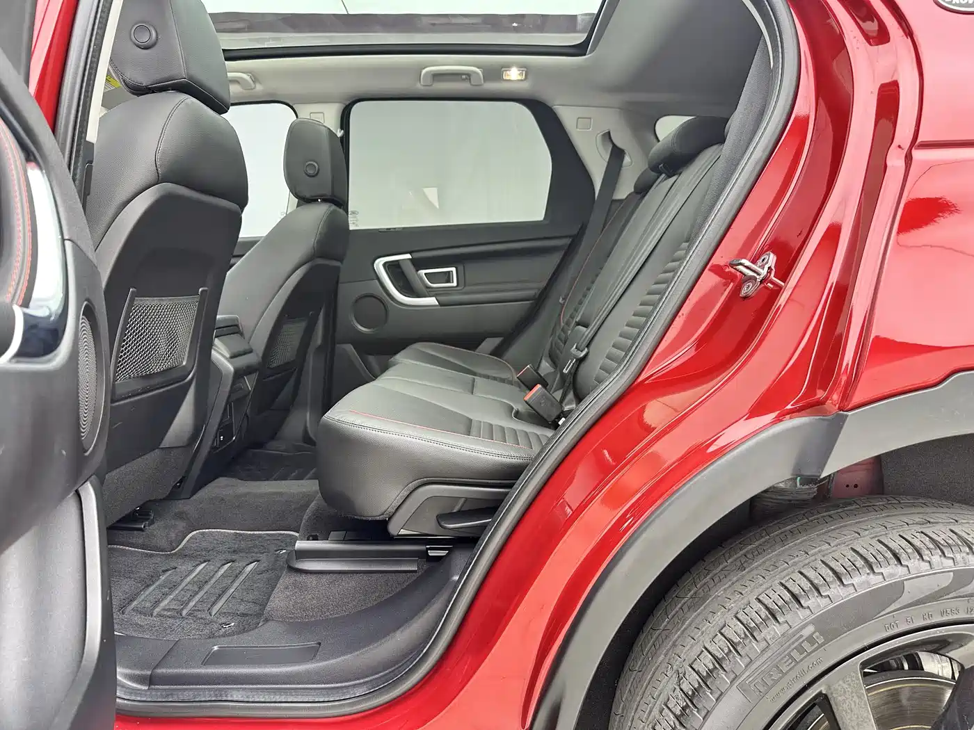 Land Rover Discovery Sport 2019 240PS SE Dynamic Edition China VI фото 8