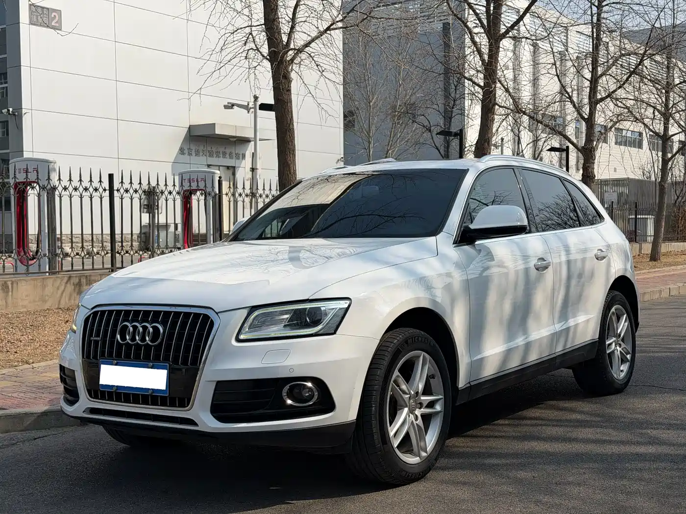 Audi Q5 2016 40 TFSI Comfort Model