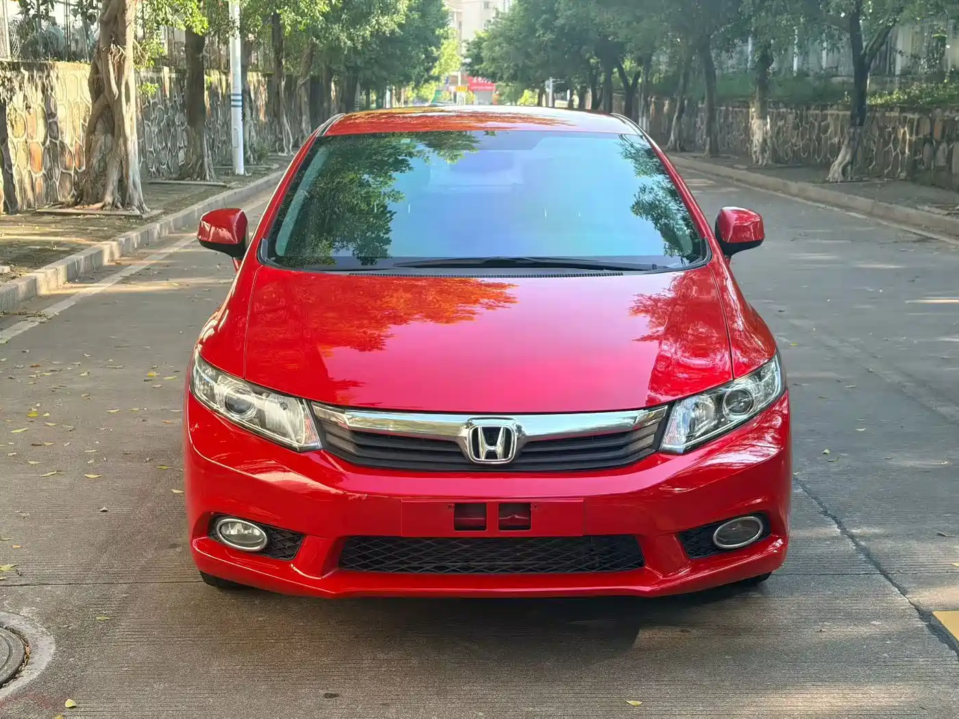 Фото 2 - Honda Civic
